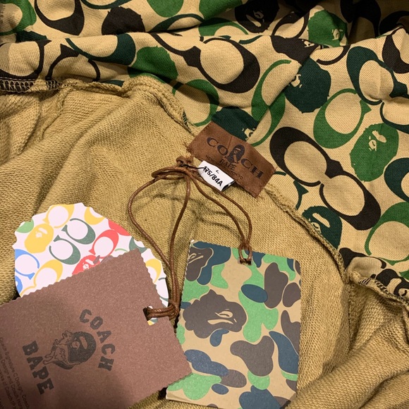Bape A Bathing Ape Dinosaur Shark Hoodie - Picture 5 of 8